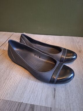 CROCS Women's Black Ballet Flats with Glossy Toe